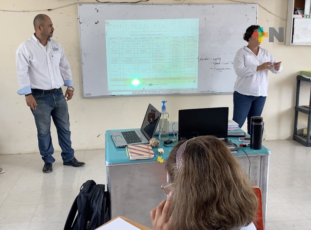 Docentes de telebachilleratos de Tuxpan participarán en Juegos Deportivos Magisteriales